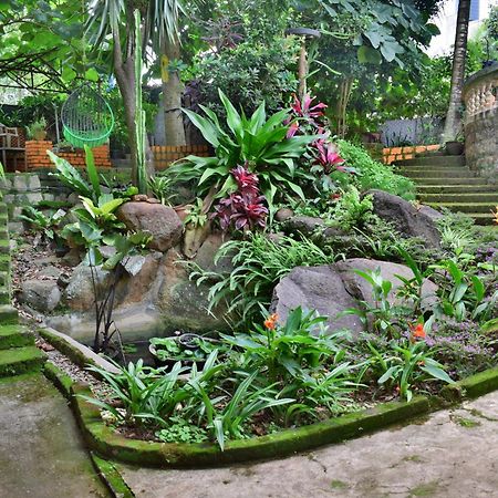 Silent Waters Resorts Yelagiri Luaran gambar
