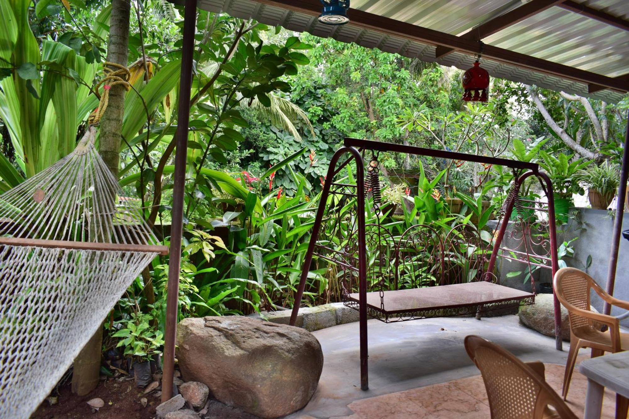 Silent Waters Resorts Yelagiri Luaran gambar