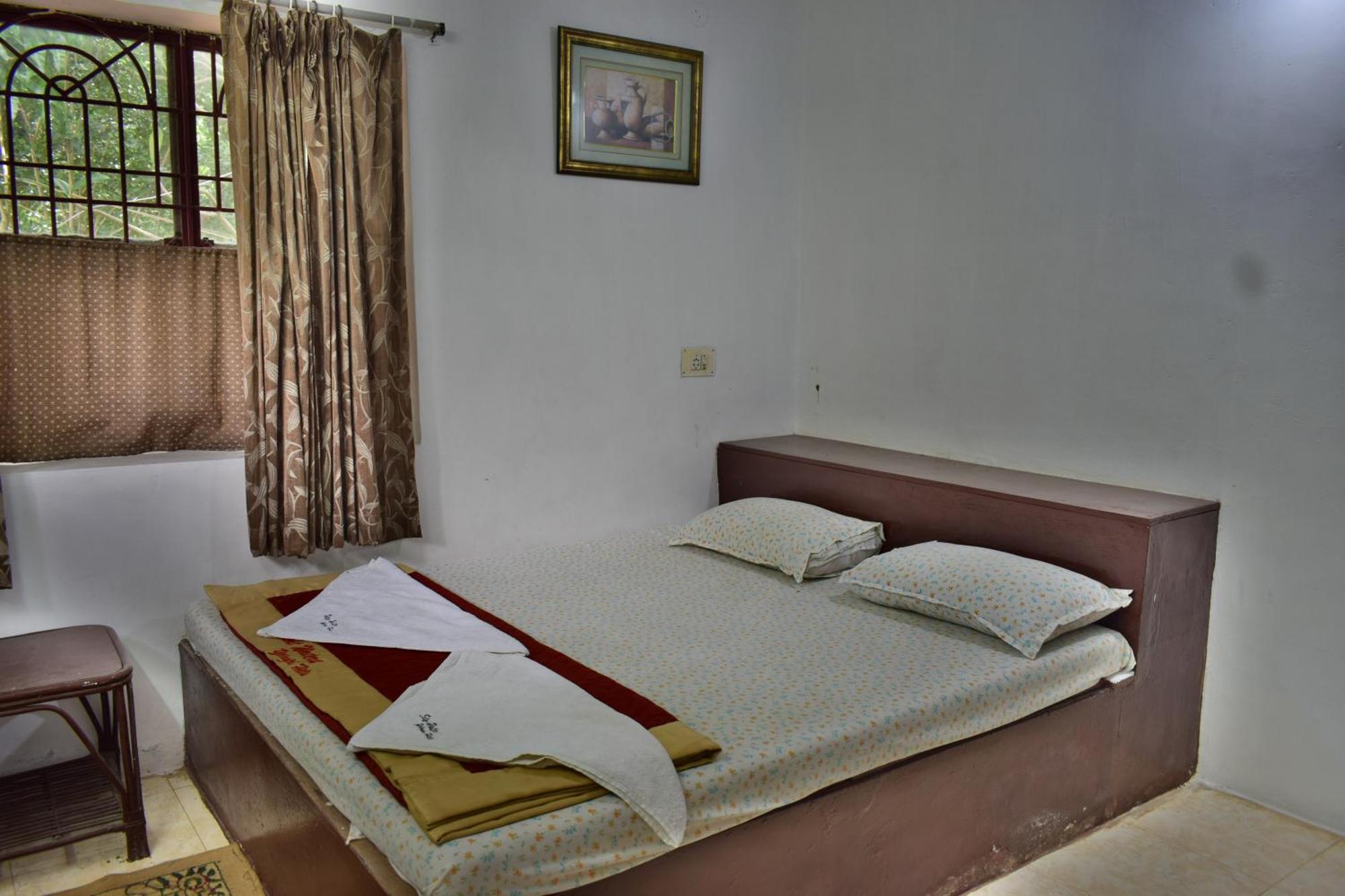 Silent Waters Resorts Yelagiri Luaran gambar